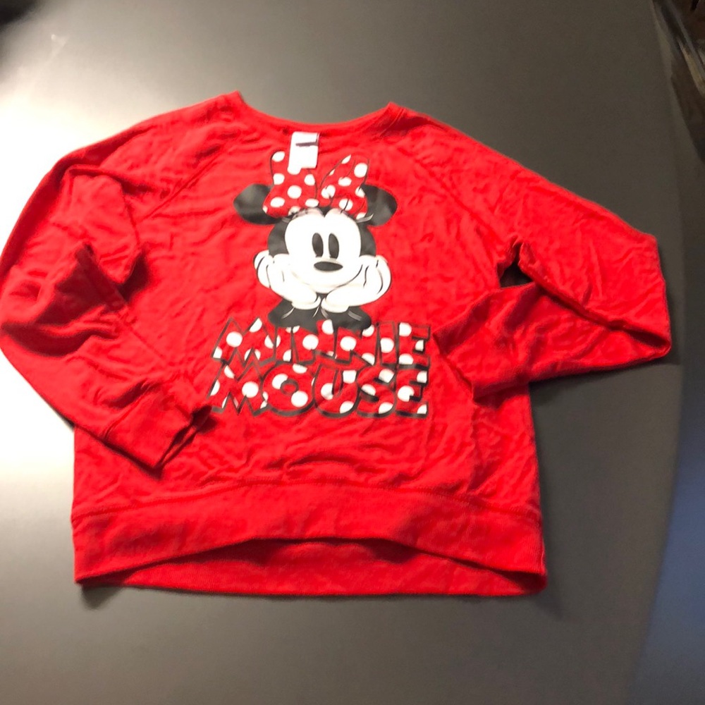 Minnie Mouse long sleeved red shirt